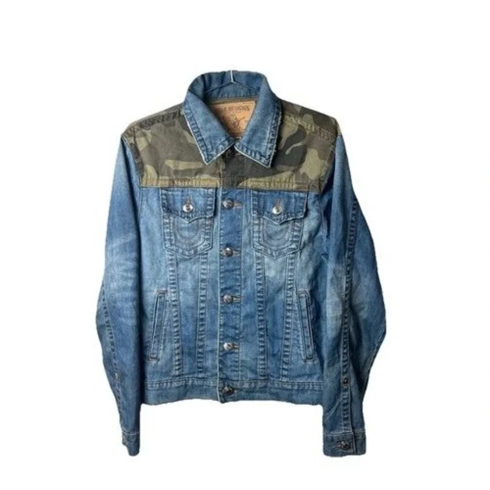 True Religion size large